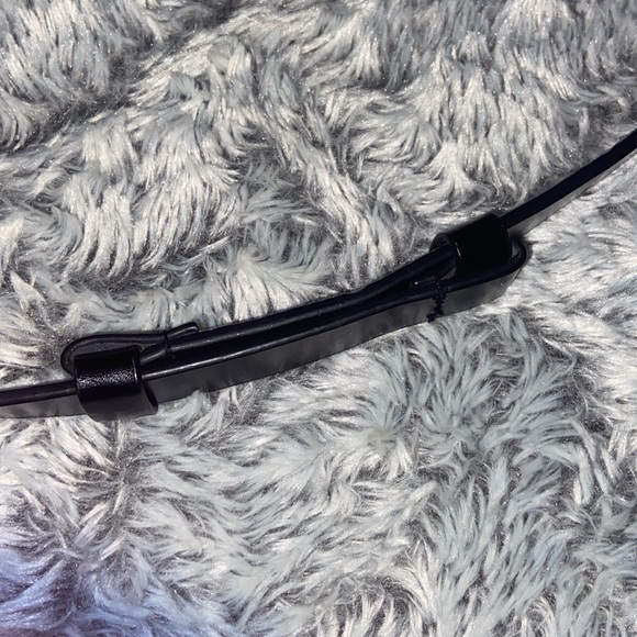 Chicos Adjustable black leather belt and silver buckle with rhinestones - Picture 11 of 16